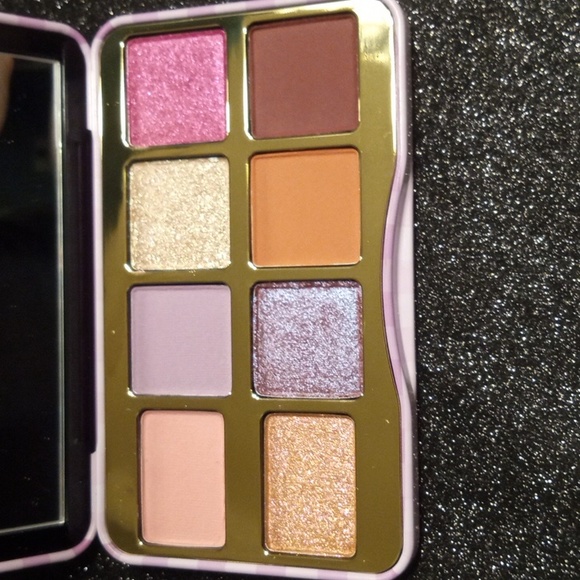 Too Faced eye shadow Palette - Picture 3 of 6